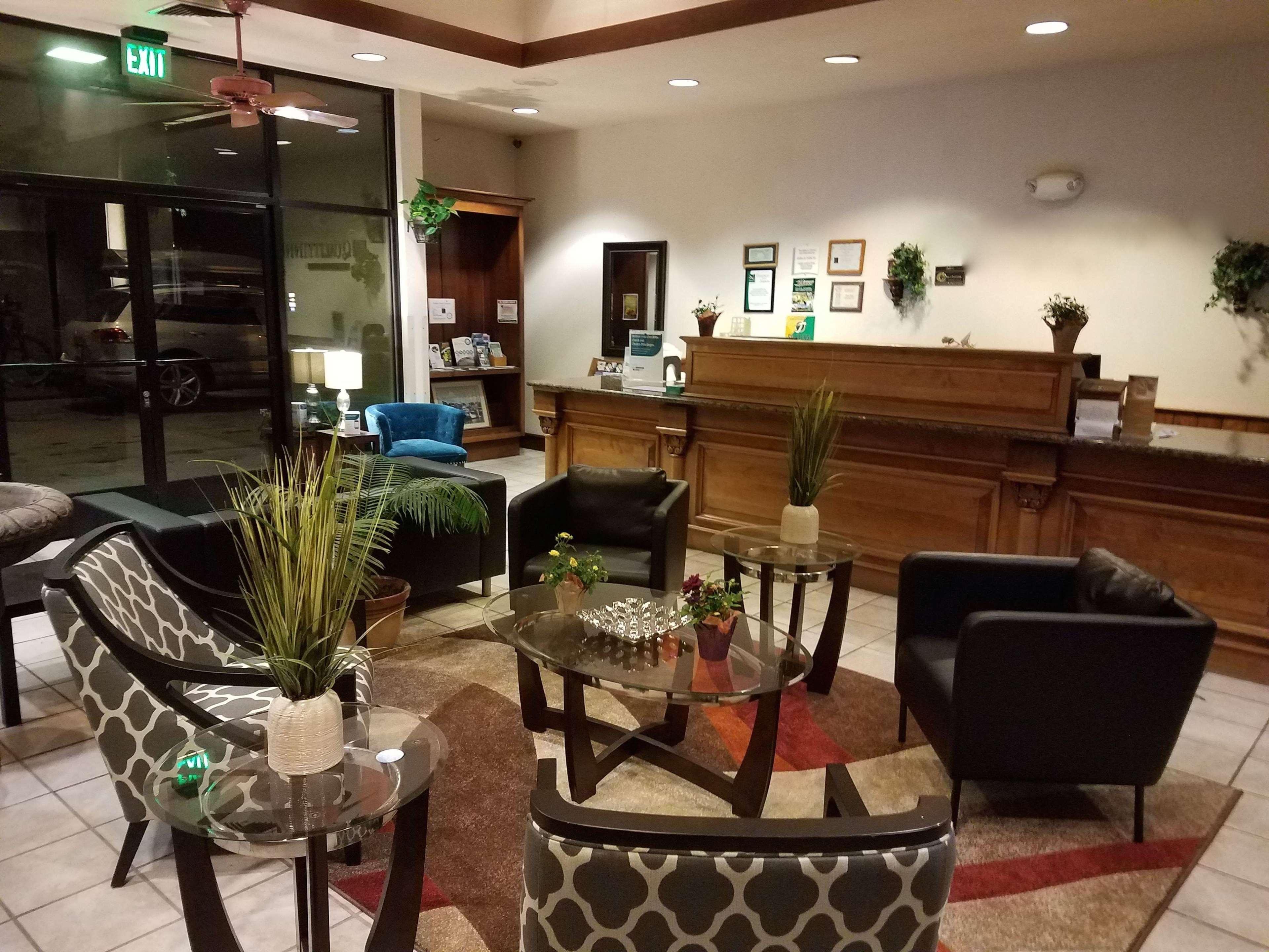 Ramada By Wyndham Hotel 3*